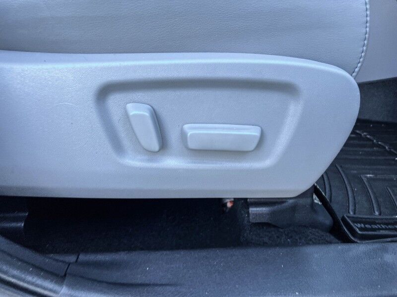 2019 Toyota Highlander Limited Wilmington NC