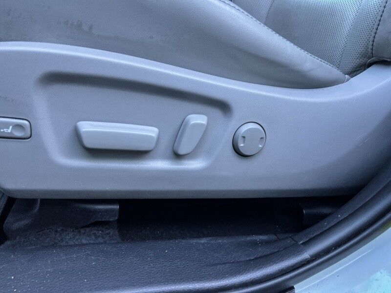 2019 Toyota Highlander Limited Wilmington NC