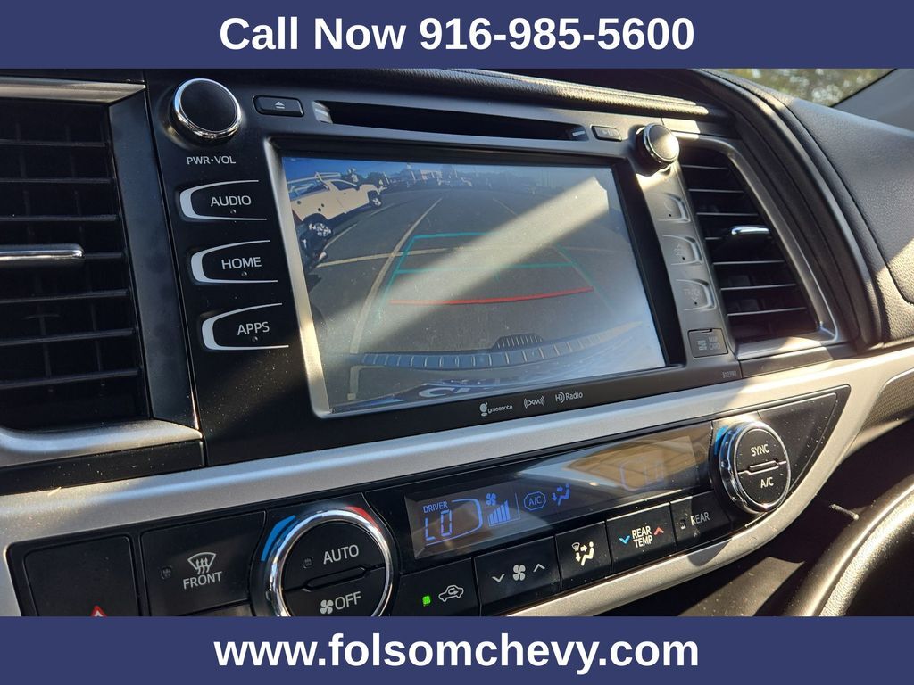 2019 Toyota Highlander SE Folsom CA