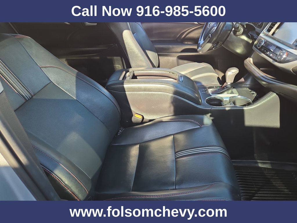 2019 Toyota Highlander SE Folsom CA