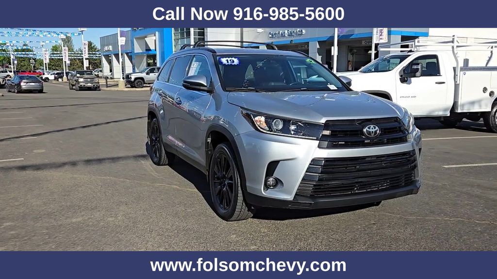 2019 Toyota Highlander SE Folsom CA