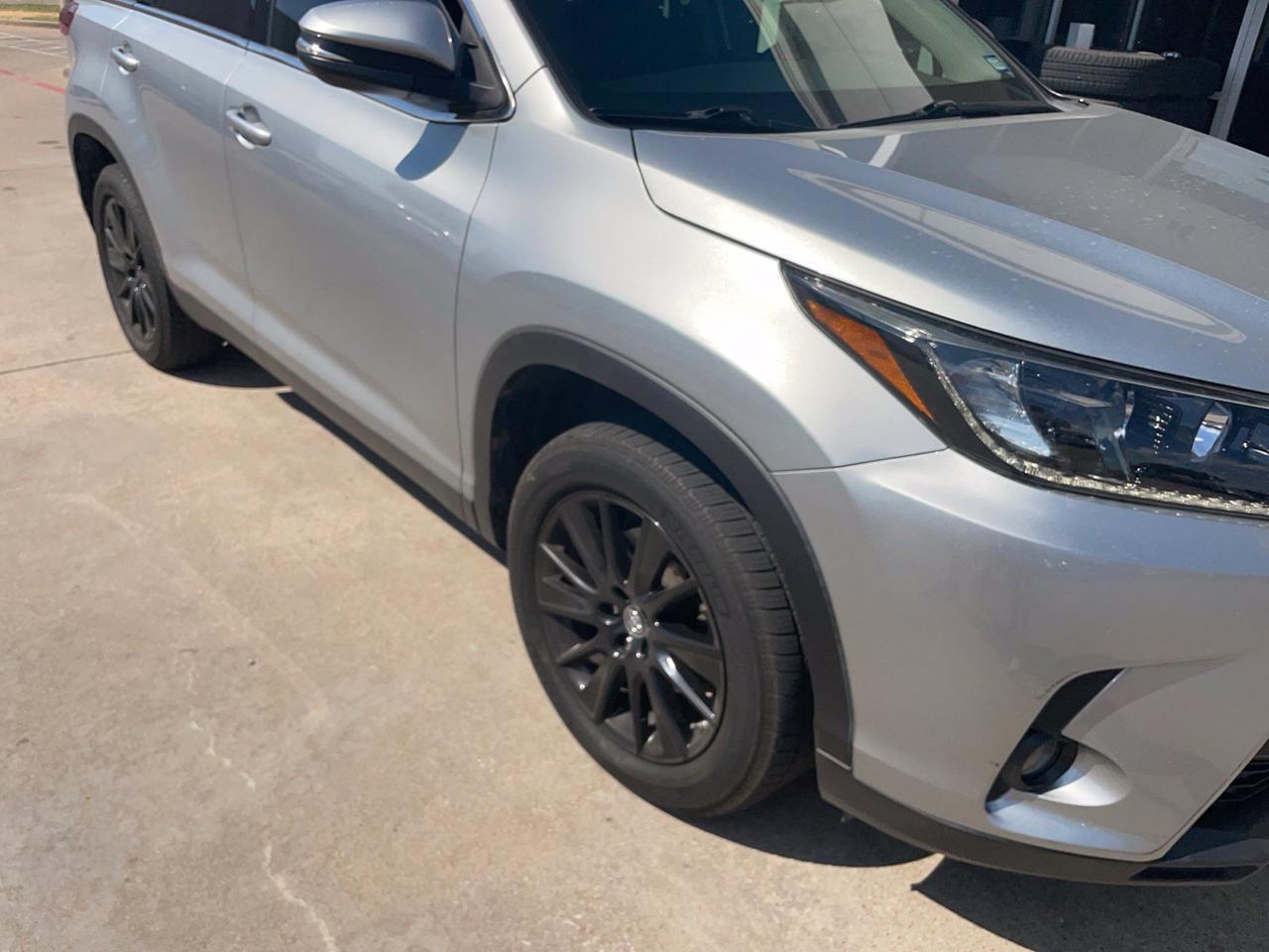 2019 Toyota Highlander SE Hurst TX