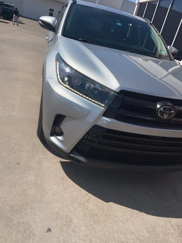 2019 Toyota Highlander SE Hurst TX