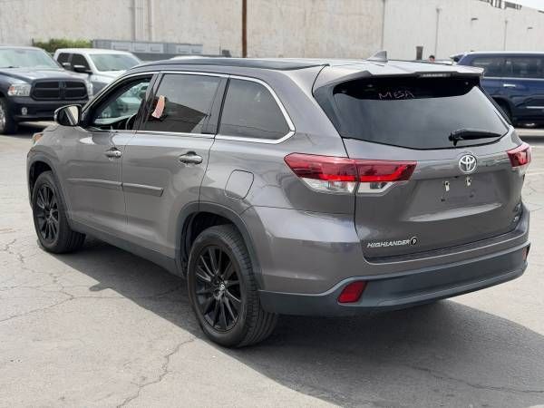 2019 Toyota Highlander SE Mesa AZ