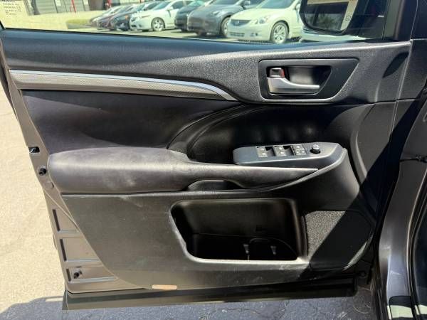 2019 Toyota Highlander SE Mesa AZ