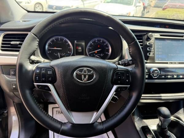 2019 Toyota Highlander SE Mesa AZ