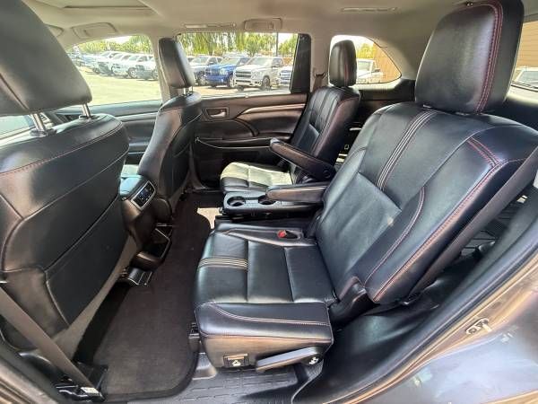 2019 Toyota Highlander SE Mesa AZ