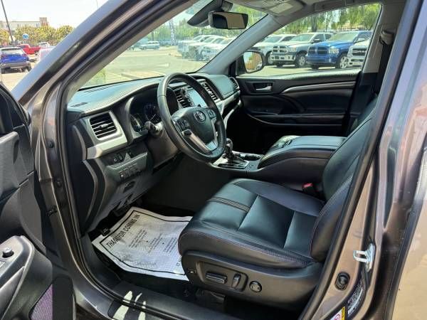 2019 Toyota Highlander SE Mesa AZ