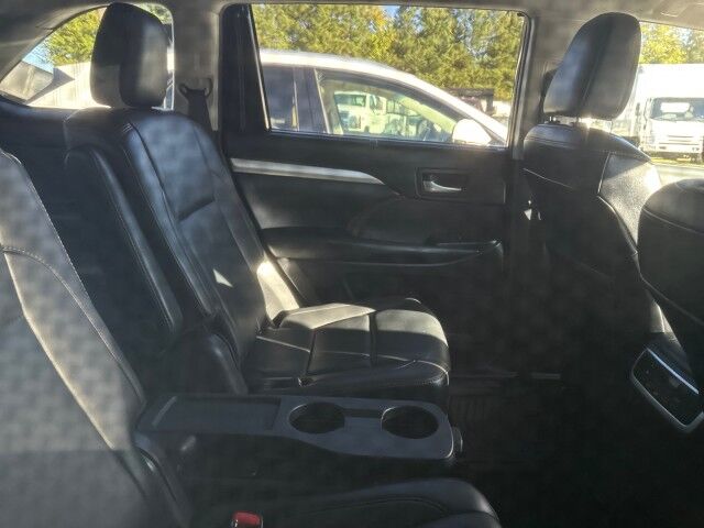 2019 Toyota Highlander SE Monroe GA