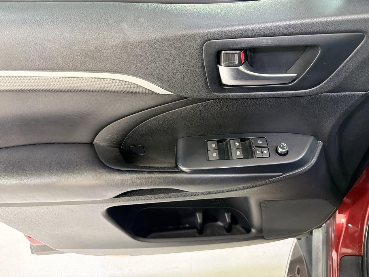 2019 Toyota Highlander SE San Antonio TX