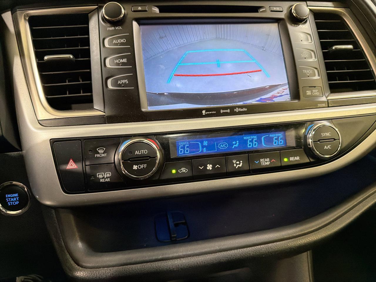 2019 Toyota Highlander SE San Antonio TX