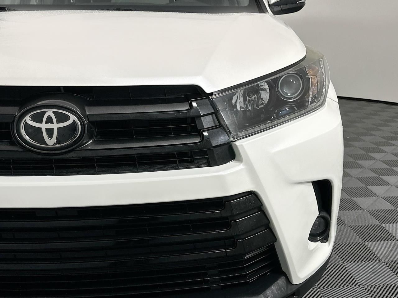 2019 Toyota Highlander SE Tacoma WA