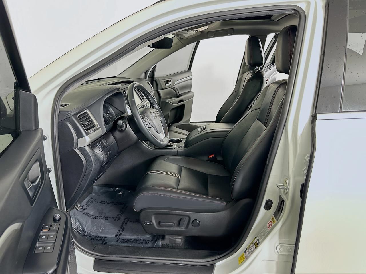 2019 Toyota Highlander SE Tacoma WA