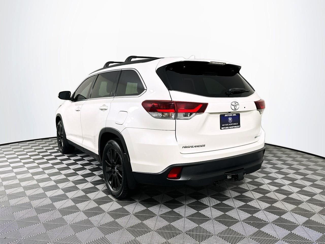 2019 Toyota Highlander SE Tacoma WA