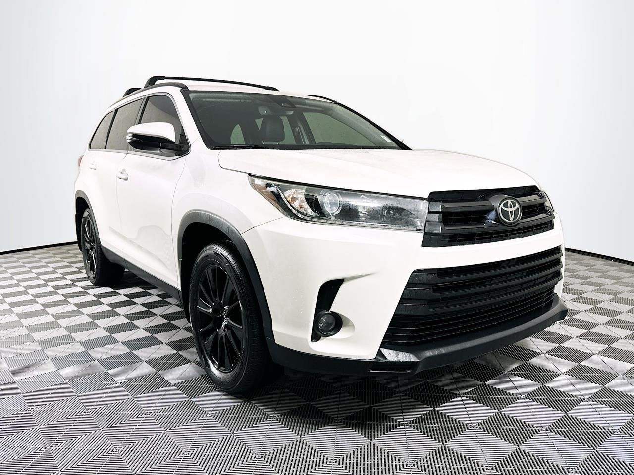 2019 Toyota Highlander SE Tacoma WA