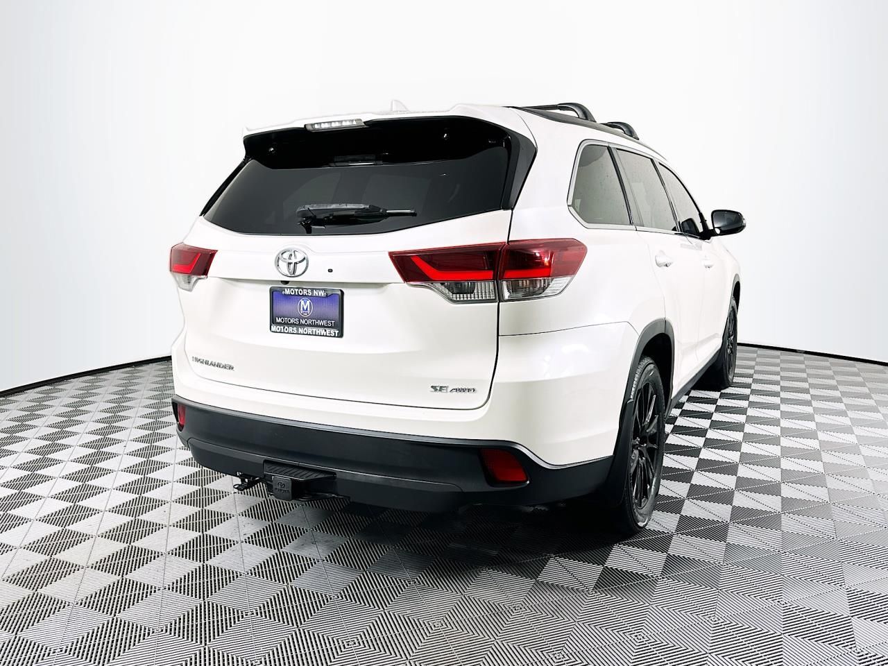 2019 Toyota Highlander SE Tacoma WA