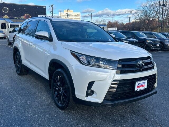 2019 Toyota Highlander SE Worcester MA 2019 Toyota Highlander SE Worcester MA