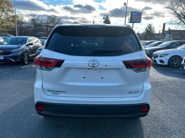2019 Toyota Highlander SE Worcester MA 2019 Toyota Highlander SE Worcester MA