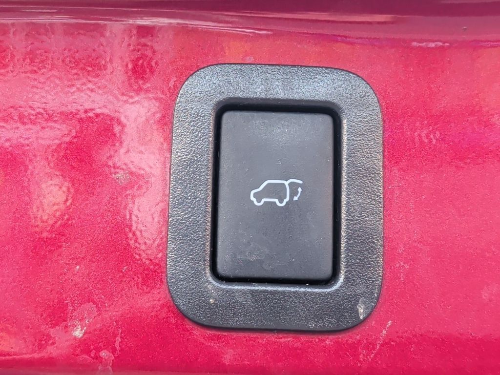 2019 Toyota Highlander SE Worcester MA