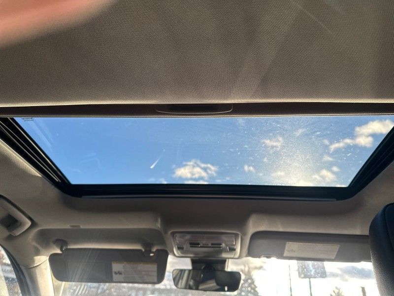 2019 Toyota Highlander SE Worcester MA 2019 Toyota Highlander SE Worcester MA