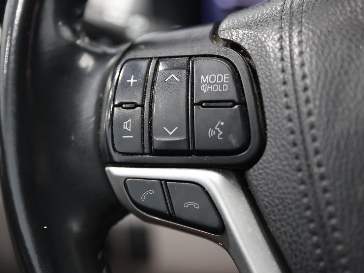 2019 Toyota Highlander XLE AWD 8-Passenger Cranberry PA
