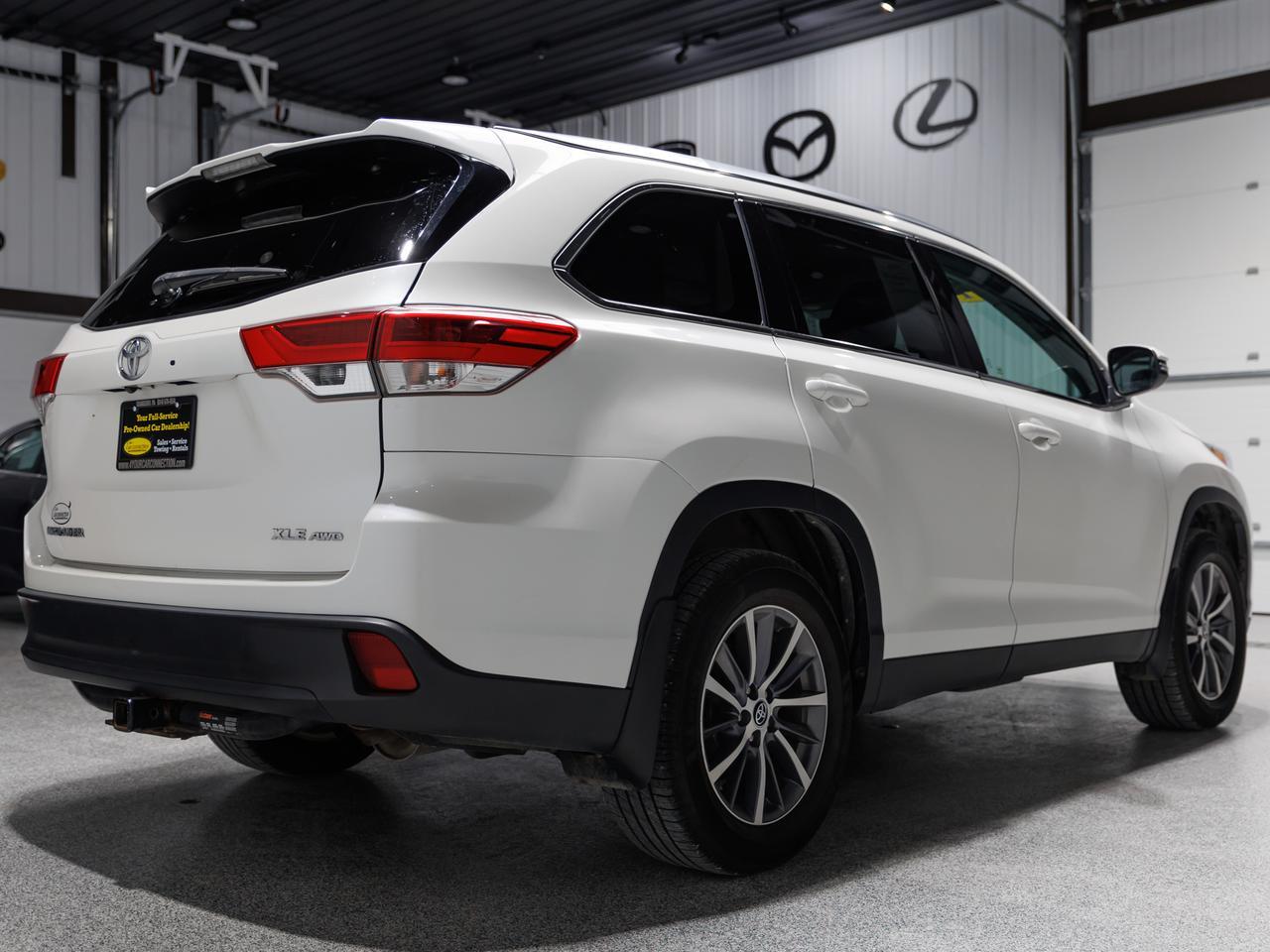2019 Toyota Highlander XLE AWD 8-Passenger Cranberry PA