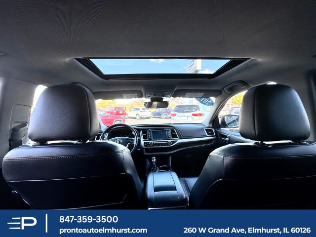2019 Toyota Highlander XLE AWD V6 Elmhurst IL