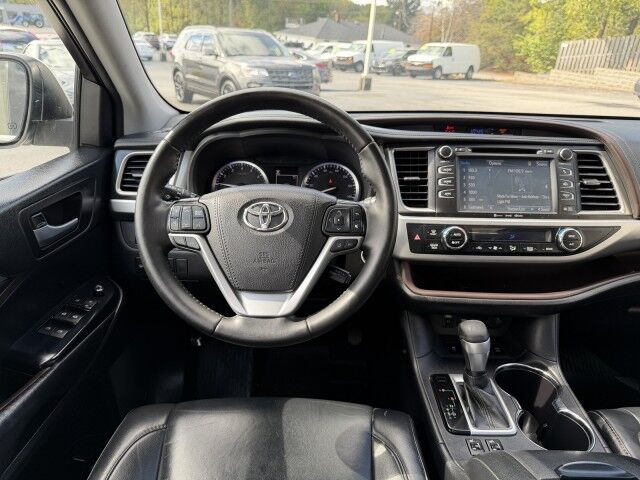2019 Toyota Highlander XLE Conover NC