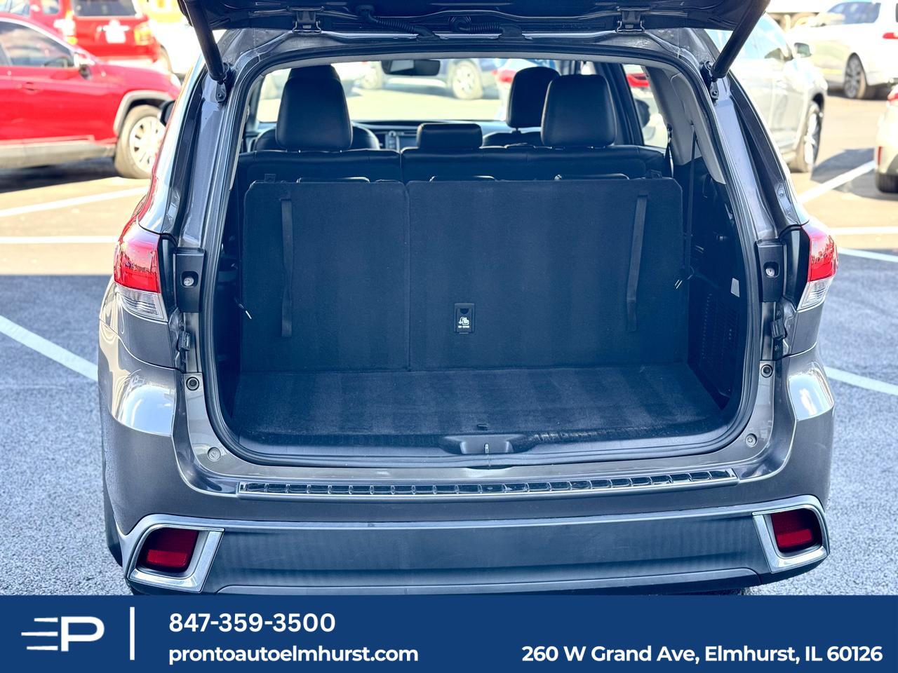 2019 Toyota Highlander XLE photo 2