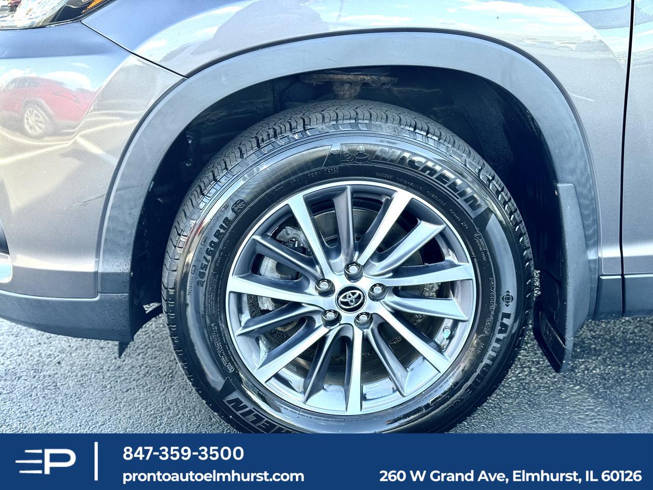 2019 Toyota Highlander XLE Elmhurst IL