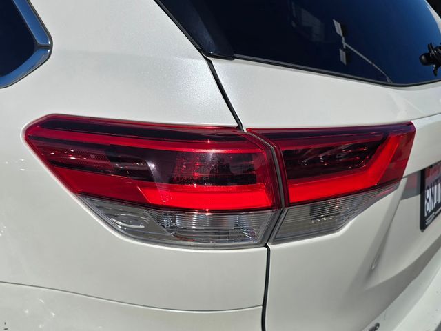 2019 Toyota Highlander XLE Folsom CA