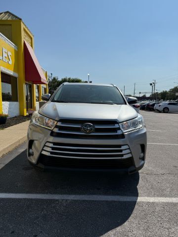 2019 Toyota Highlander XLE Indianapolis IN