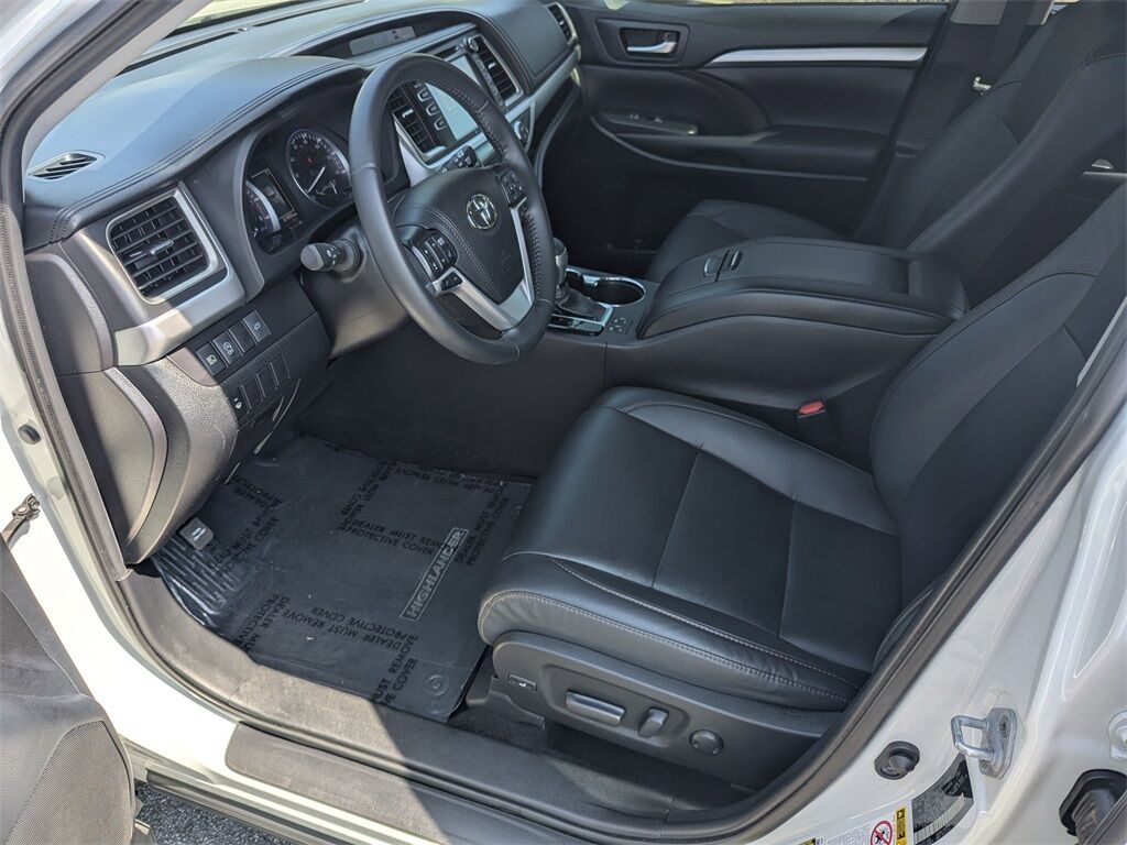 2019 Toyota Highlander XLE Kennesaw GA