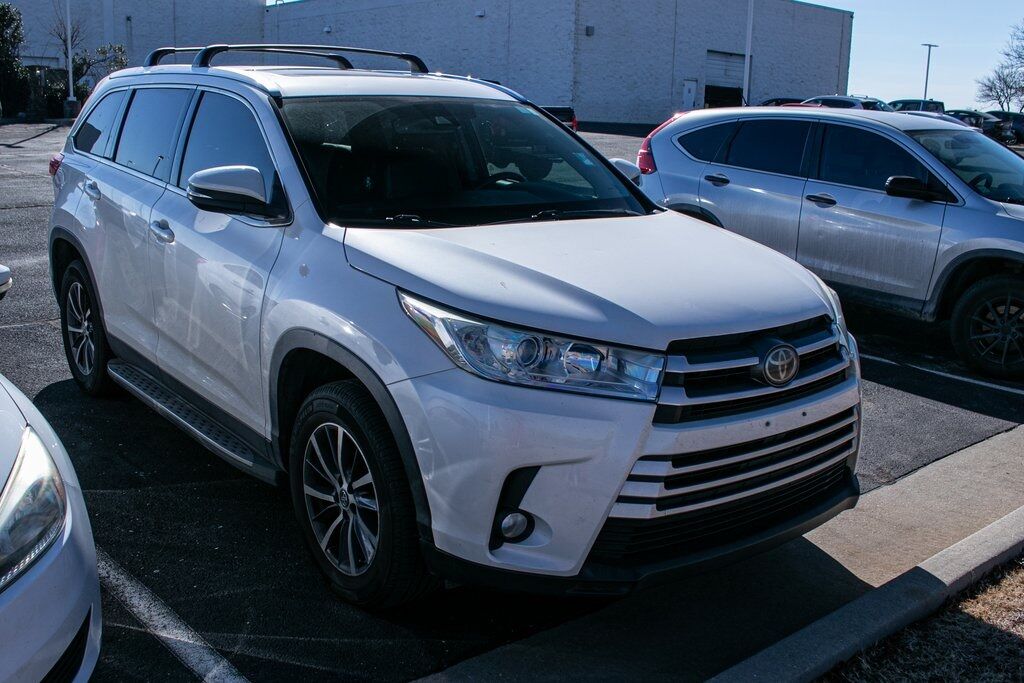 2019 Toyota Highlander XLE Oklahoma City OK