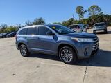 2019 Toyota Highlander XLE Oshkosh WI