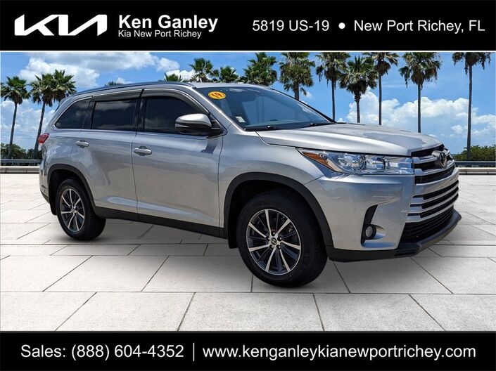 2019 Toyota Highlander XLE Oshkosh WI