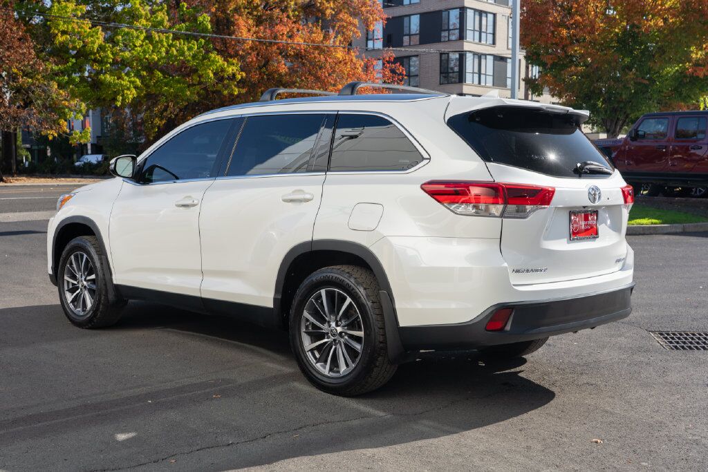 2019 Toyota Highlander XLE Beaverton OR