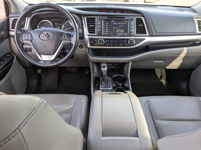 2019 Toyota Highlander XLE Roseville CA