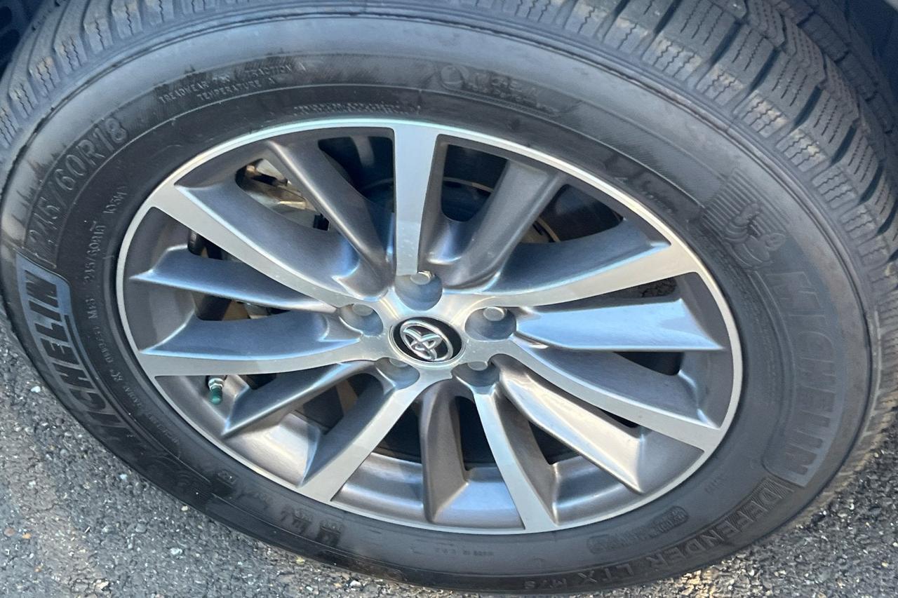 2019 Toyota Highlander XLE Roseville CA
