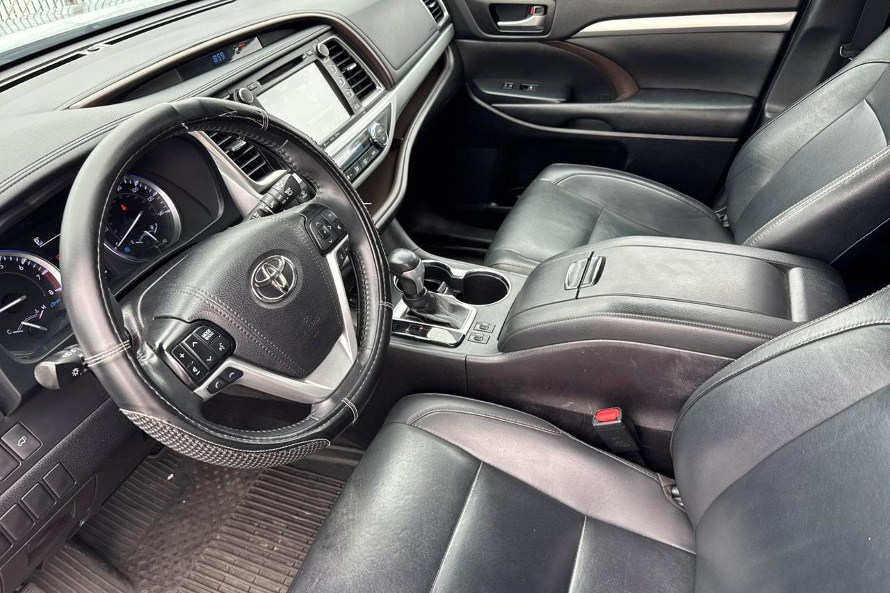 2019 Toyota Highlander XLE Roseville CA