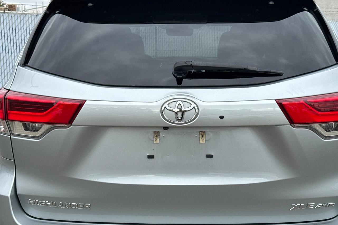 2019 Toyota Highlander XLE Roseville CA