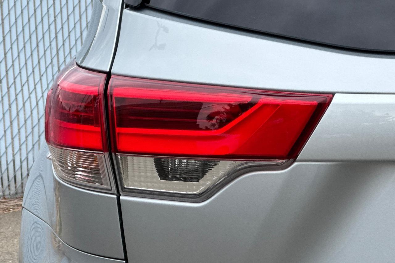 2019 Toyota Highlander XLE Roseville CA