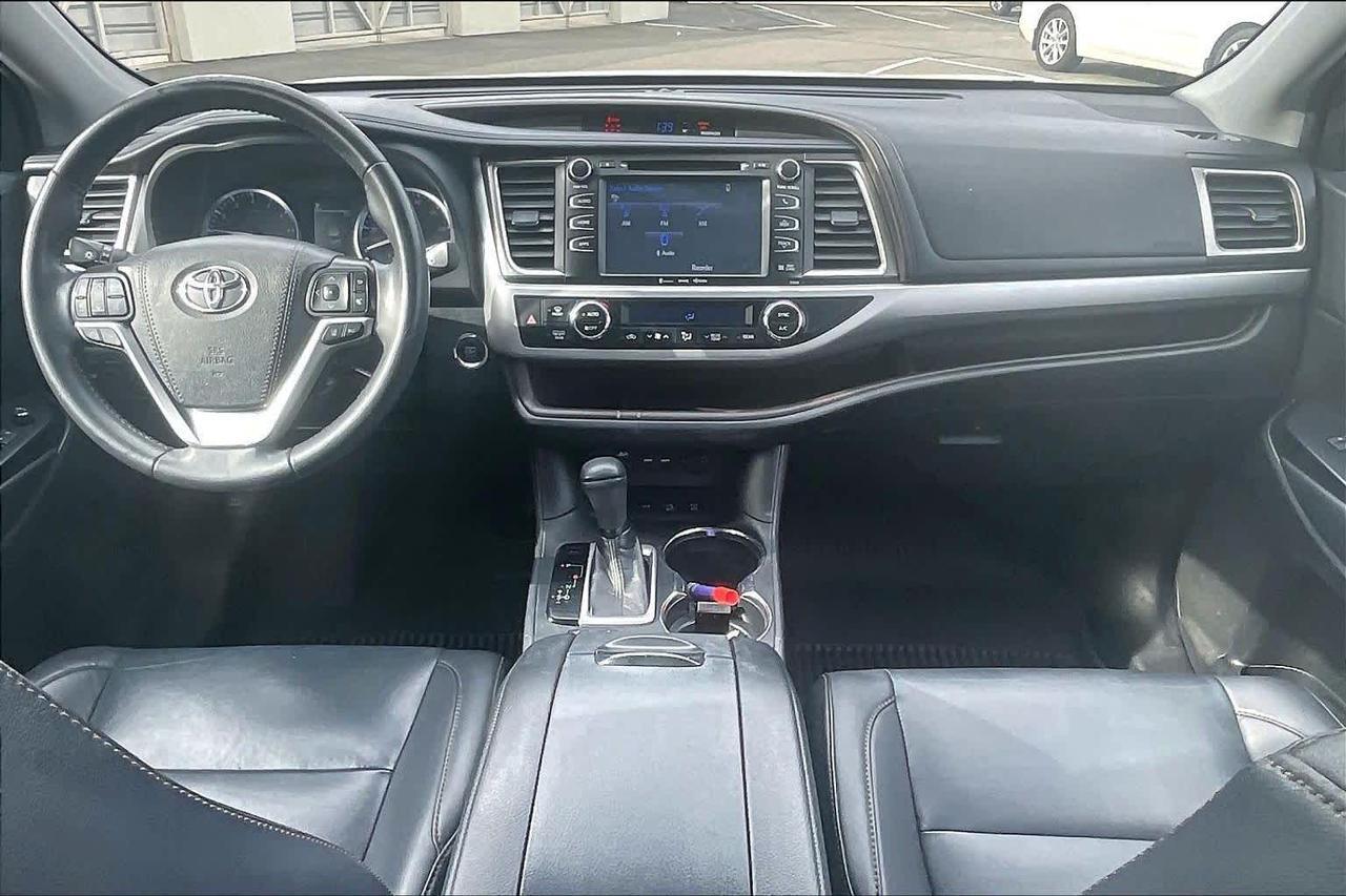 2019 Toyota Highlander XLE Roseville CA