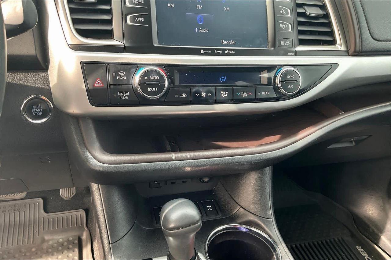 2019 Toyota Highlander XLE Roseville CA