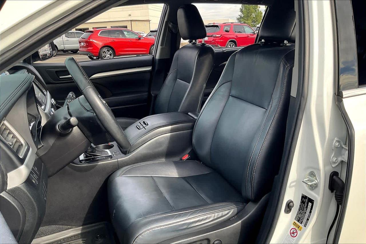 2019 Toyota Highlander XLE Roseville CA