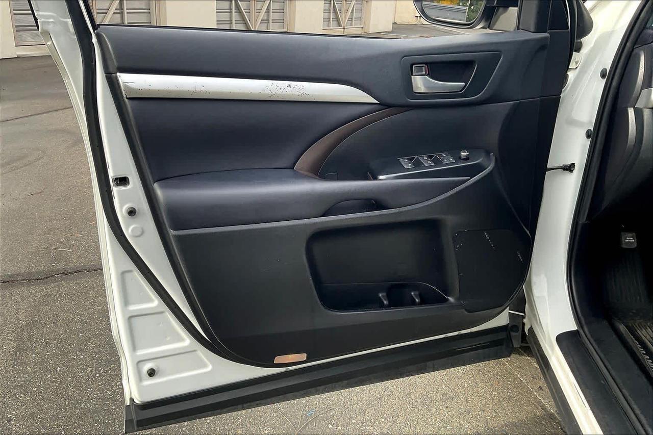 2019 Toyota Highlander XLE Roseville CA