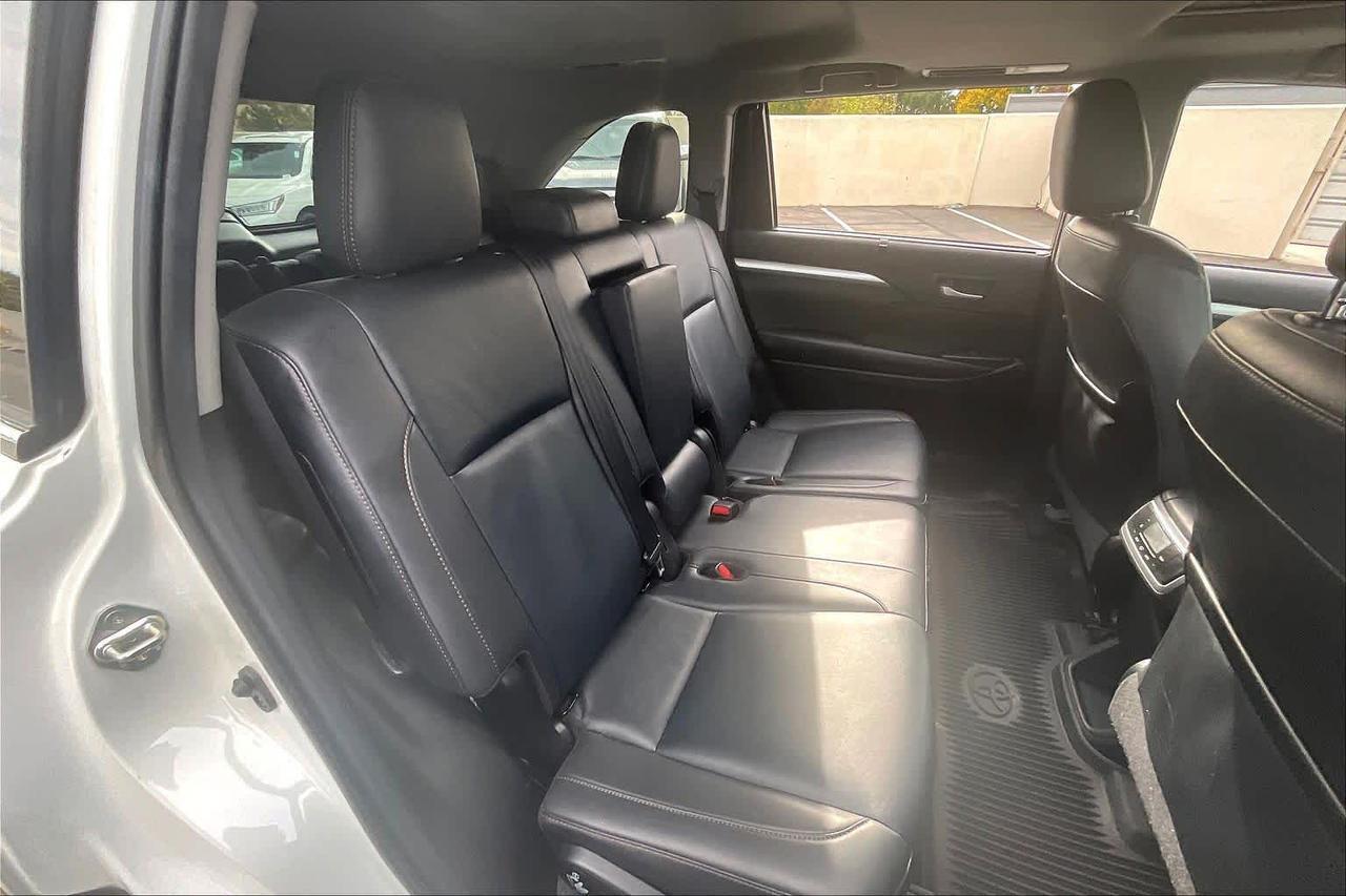 2019 Toyota Highlander XLE Roseville CA