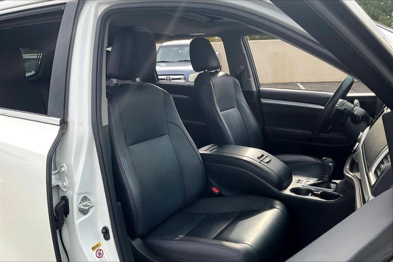 2019 Toyota Highlander XLE Roseville CA