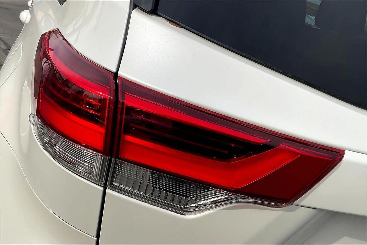 2019 Toyota Highlander XLE Roseville CA