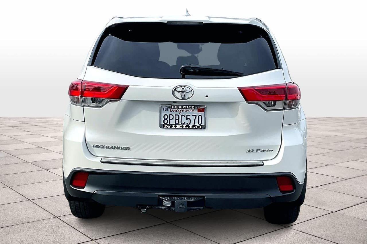 2019 Toyota Highlander XLE Roseville CA
